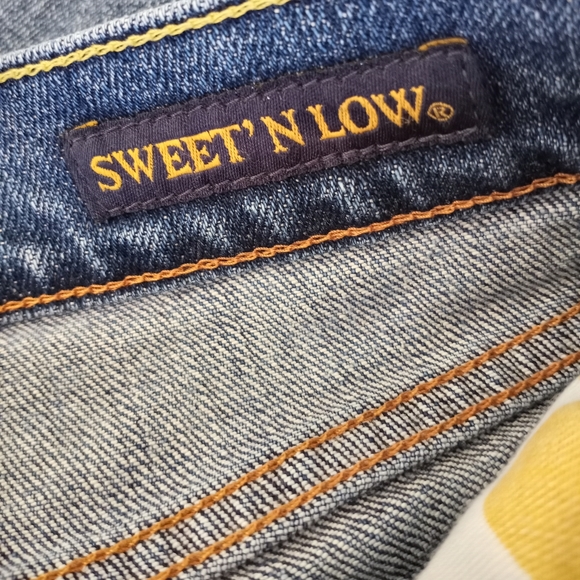 Lucky Brand Sweet N Low Boot Cut Jeans Women's Size 2/26 - Picture 11 of 14